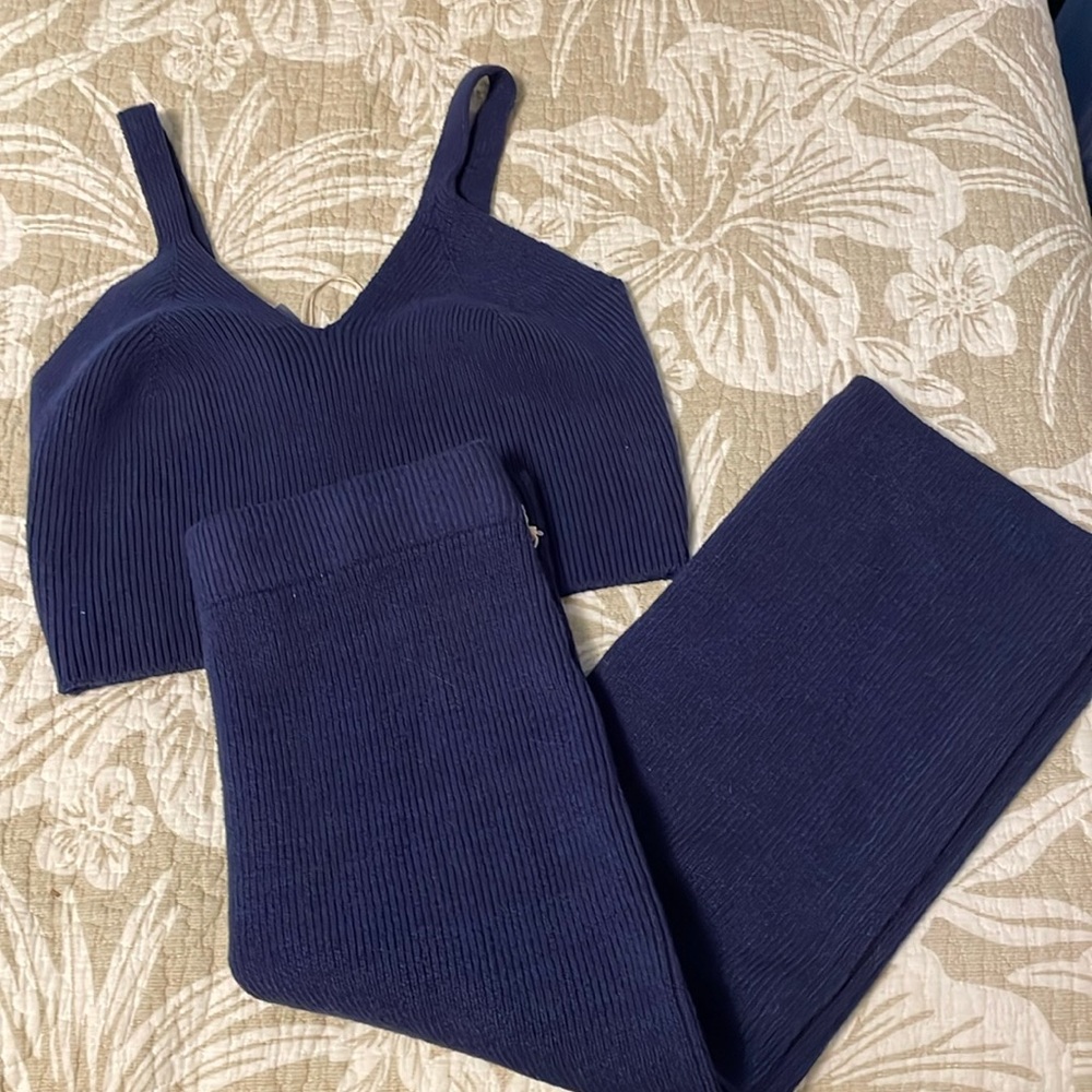 Knitted Matching Set